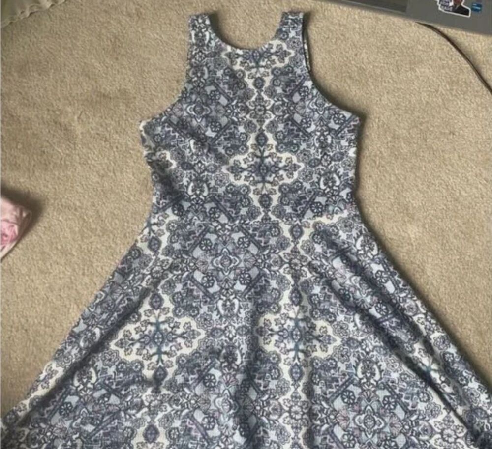 Aeropostale Blue & White Medallion Pattern Fit and Flare Skater Mini Dress